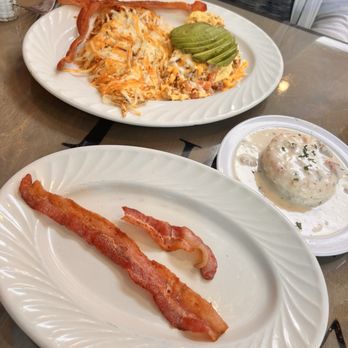 Lighthouse Cafe - Breakfast & Brunch Near Me - San Pedro, California