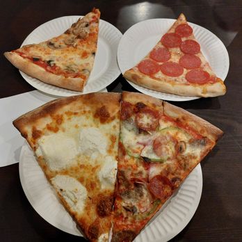 Bella Pizza - Pizzzza - Pizza Near Me - Hasbrouck Heights, New Jersey