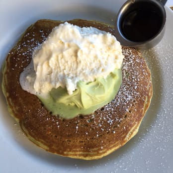 Bea Bea's - Green tea pancakes that I will dream of - Coffee & Tea Near Me - Burbank, California Bea Bea's - Green tea pancakes that I will dream of - Coffee & Tea Near Me - Burbank, California