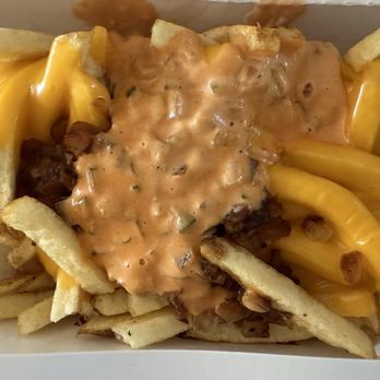 In-N-Out Burger - Animal style fries - Burgers Near Me - Novato, California In-N-Out Burger - Animal style fries - Burgers Near Me - Novato, California