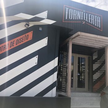La Tornillería - Front door - Hardware Stores Near Me - San Juan, Puerto Rico