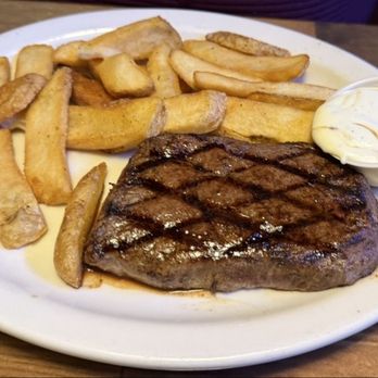 Texas Roadhouse - Steakhouses Near Me - Westover, West Virginia