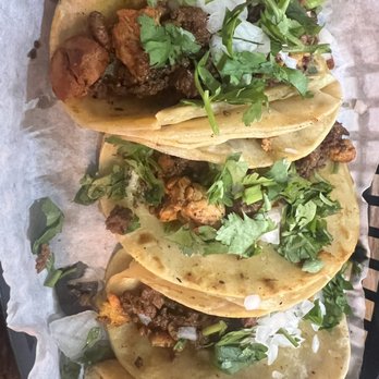 La Cubana Mexicana - Chorizo & chicken tacos - Mexican Near Me - Lighthouse Point, Florida La Cubana Mexicana - Chorizo & chicken tacos - Mexican Near Me - Lighthouse Point, Florida