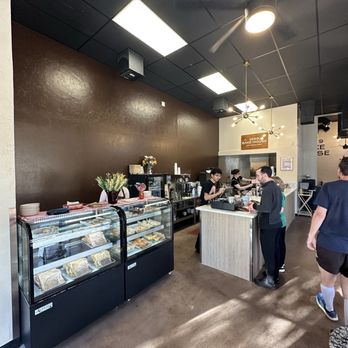 1989 Bake House - Cafes Near Me - Tucson, Arizona