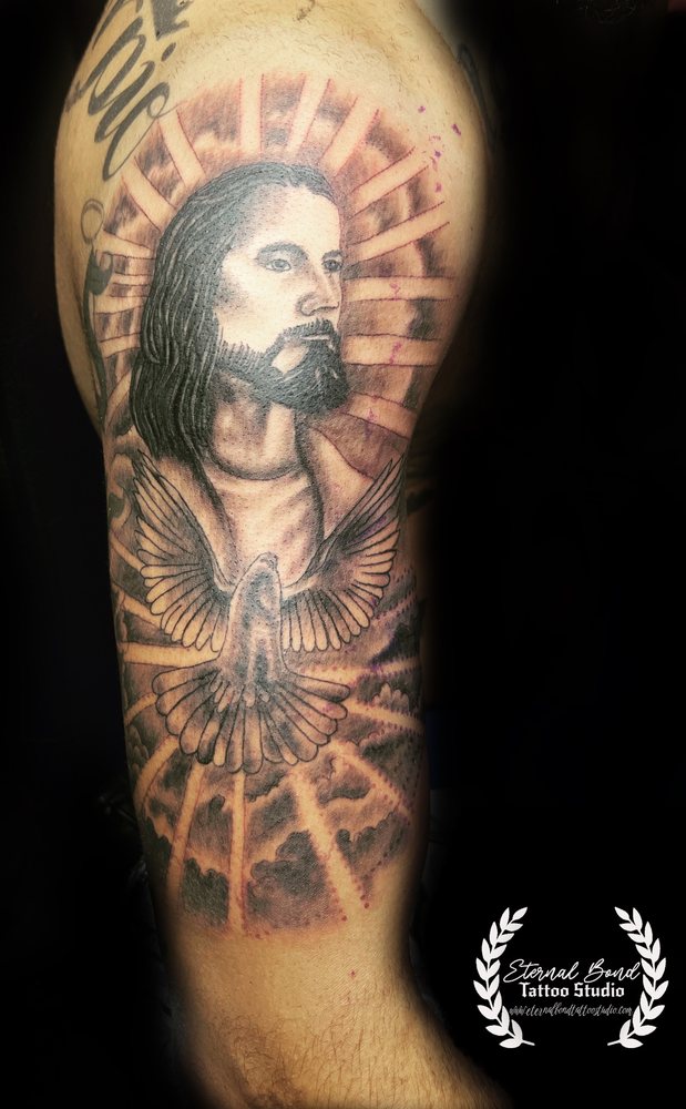 Eternal Bond Tattoo Studio Photos