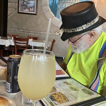 Luigi's Italian Restaurant - Margarita with amaretto - Italian Near Me - Bellevue, Nebraska