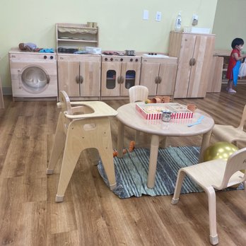 Bumblebee Playspace - Kitchen play area - Indoor Playcenter Near Me - Newark, California