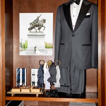 Tailored Gents at Savile Row - Men's Clothing Near Me - Clayton, Missouri Tailored Gents at Savile Row - Men's Clothing Near Me - Clayton, Missouri