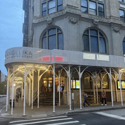 Angelika Film Center & Cafe - New York by null