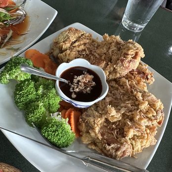 Thai Basil - Fried Chicken - Thai Near Me - Roseville, California Thai Basil - Fried Chicken - Thai Near Me - Roseville, California