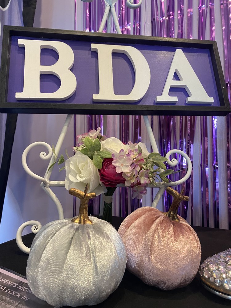 Broadway Dance Arts Logo