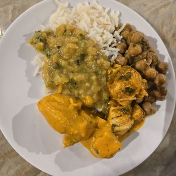 Singh's Kitchen - Indian Near Me - Libertyville, Illinois