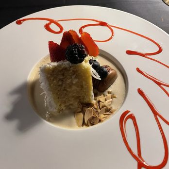 Katya Vineyards - Tres leches elevated - Wine Tasting Room Near Me - Ocala, Florida Katya Vineyards - Tres leches elevated - Wine Tasting Room Near Me - Ocala, Florida