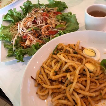 Pa Lian - Burmese C01. Green Papaya Salad  B.07 Kyarzan Thoke ( V, Gluten-free ) ***** - Burmese Near Me - Wheaton, Illinois