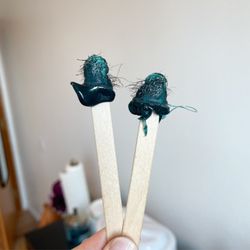 Jenna’s Beauty Bar - Nostril wax