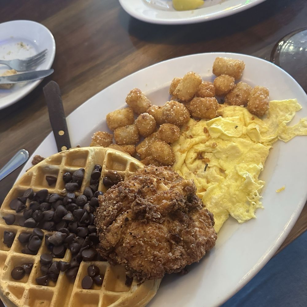 Bay Local Eatery - Fried chicken and Chocolate chip waffle w/ scrambled eggs and Tater tots - New American Near Me - Virginia Beach, Virginia
