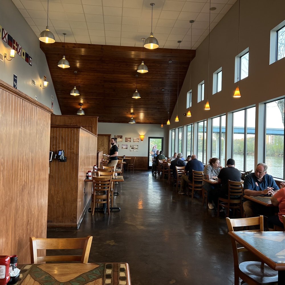 Riverview Restaurant & Marina - The indoor dining room. Everyone gets the water view - New American Near Me - Ashland City, Tennessee Riverview Restaurant & Marina - The indoor dining room. Everyone gets the water view - New American Near Me - Ashland City, Tennessee