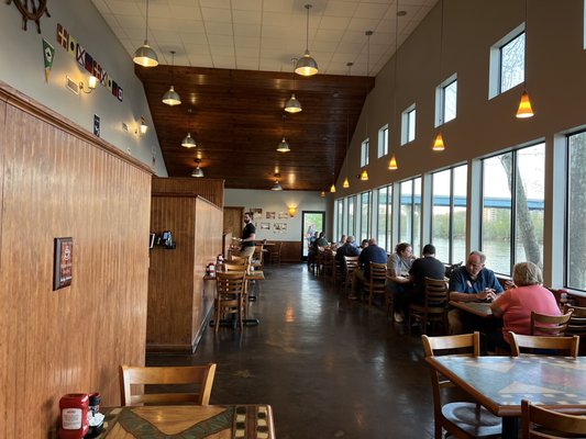 Riverview Restaurant & Marina by null