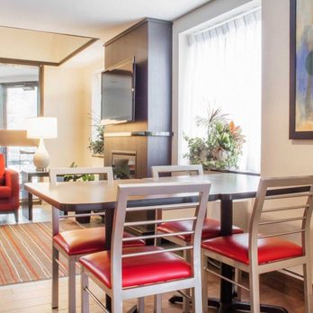 Comfort Inn - Hotels Near Me - Parry Sound, Ontario Comfort Inn - Hotels Near Me - Parry Sound, Ontario