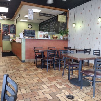 Massimo's Artisan Sandwich Shoppe - inside - Sandwiches Near Me - Salisbury, North Carolina