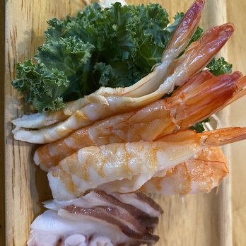 Akino - Shrimp sashimi and octopus sashimi - Sushi Bars Near Me - Elmhurst, New York