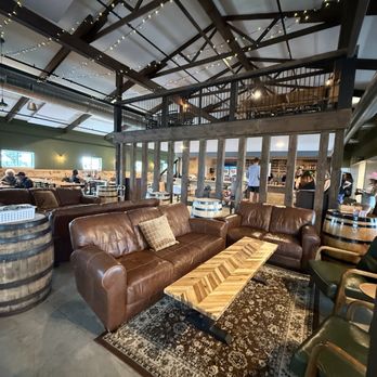 Urban Apples - Comfy seating - Cideries Near Me - Westfield, Indiana Urban Apples - Comfy seating - Cideries Near Me - Westfield, Indiana