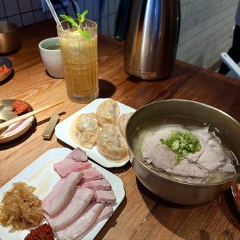 Okdongsik - naeng jeyuk, Dweji-Gomtang, Kimchi Mandoo - Korean Near Me - New York, New York Okdongsik - naeng jeyuk, Dweji-Gomtang, Kimchi Mandoo - Korean Near Me - New York, New York