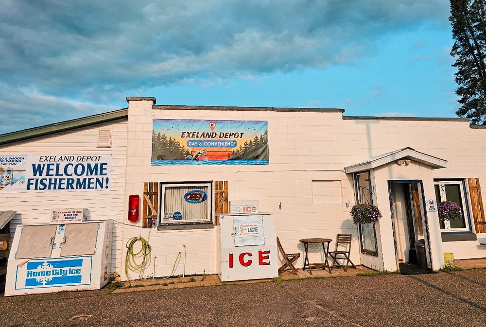 The Exeland Depot Logo