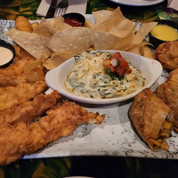 Rainforest Cafe - Appetizer combo - American Near Me - Atlantic City, New Jersey