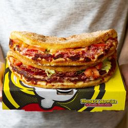 Hungry Howie's Pizza & Subs