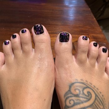 Angel Nails - Fixed broken toe nails and flake glitter polish! - Nail Salons Near Me - Hilo, Hawaii