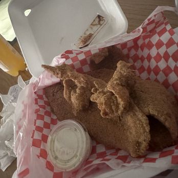 King Seafood - Fried fish 3 pieces with 3 fried shrimp it was so good. This was a good night for me. - Seafood Near Me - Houston, Texas King Seafood - Fried fish 3 pieces with 3 fried shrimp it was so good. This was a good night for me. - Seafood Near Me - Houston, Texas