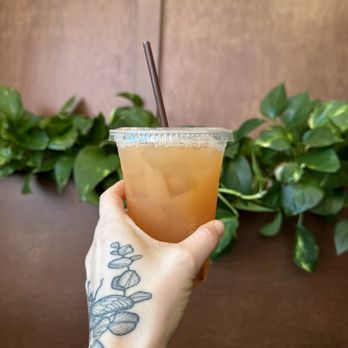 Toastique - Radiance 16oz SO GOOD - Juice Bars & Smoothies Near Me - Sarasota, Florida