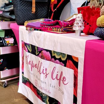 Poppi Seed Market - Christmas decor, candles, clothing, jewelry, sweets, plants, & more. 45+ vendors  who handcraft, hand make, & repurpose items. - Pop-up Shops Near Me - Irvine, California