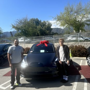 Tesla - Tesla model Y Performance - Car Dealers Near Me - Upland, California