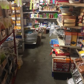 El Girasol - A few kitchen stuff and piñatas - Grocery Near Me - Birmingham, Alabama