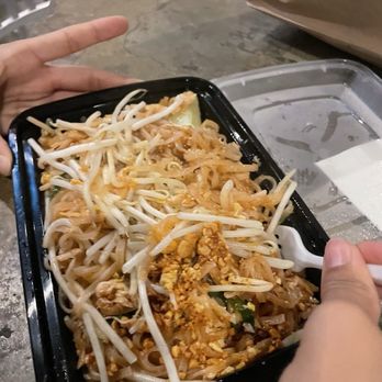 Thai Canteen - Pad Thai - Thai Near Me - Davis, California