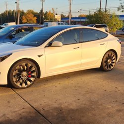 Garay's Window Tinting - Window tints 20%