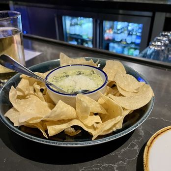 Makers Union - The Little Dipper (happy hour) - Pubs Near Me - Reston, Virginia
