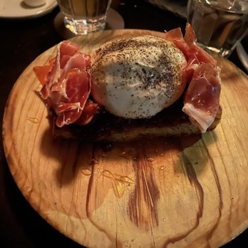 Bathtub Gin - Speakeasies Near Me - New York, New York