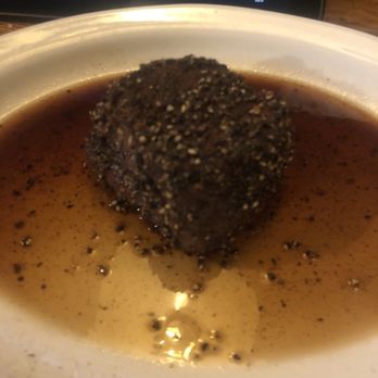 Pear Tree Kitchen & Bar - Excellent Filet Mignon - 6 oz. Filet - Steakhouses Near Me - Macon, Missouri