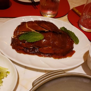 Red 8 - Dim Sum Near Me - Everett, Massachusetts