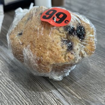 Bagels With Deli - Blueberry Muffin - Breakfast & Brunch Near Me - Delray Beach, Florida Bagels With Deli - Blueberry Muffin - Breakfast & Brunch Near Me - Delray Beach, Florida