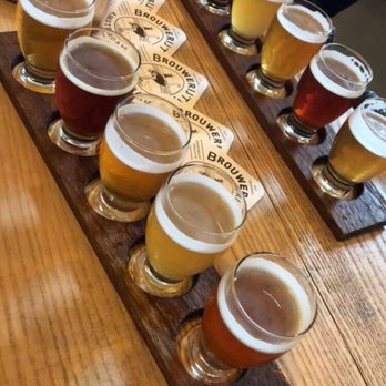 Brouwerij 't IJ - Beer flights! - Breweries Near Me - Amsterdam, New Hampshire Brouwerij 't IJ - Beer flights! - Breweries Near Me - Amsterdam, New Hampshire
