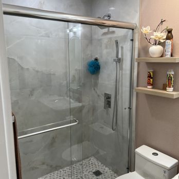 Frias home remodeling - New Bathroom Suite - Decks & Railing Near Me Frias home remodeling - New Bathroom Suite - Decks & Railing Near Me