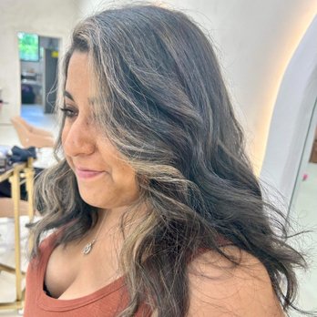AG Beauty - Ashy highlights to try something new! - Hair Salons Near Me - Mauldin, South Carolina