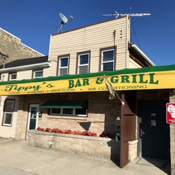 Tippy's Bar & Grill