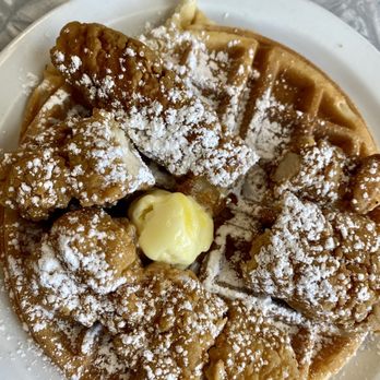 The Chef's Hut - Chicken and waffle - Breakfast & Brunch Near Me - Boise, Idaho