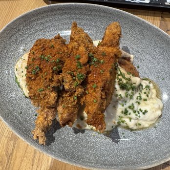 High Bank Distillery - Hot Honey Chicken & Biscuits - New American Near Me - Columbus, Ohio High Bank Distillery - Hot Honey Chicken & Biscuits - New American Near Me - Columbus, Ohio