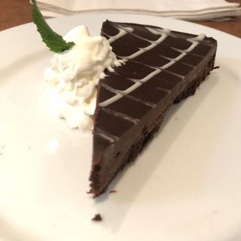Linn's Restaurant - American Near Me - Cambria, California Linn's Restaurant - American Near Me - Cambria, California